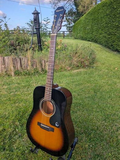 Epiphone DR90-T Acoustic Guitar