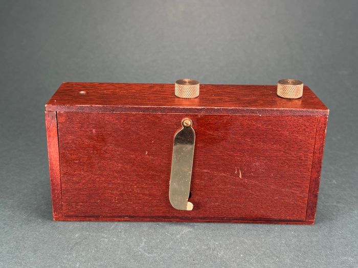 The Silver Jewel Pinhole Camera