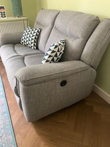 2 seater power recliner sofa