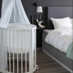 stokke V3 cot