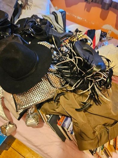 Large Job Lot of Ladies and Mens Clothes Shoes Hats Bags Handbags