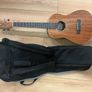 Baritone Ukulele Image 3