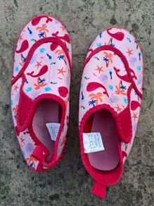 girls lupilu water shoes EU29/UK11