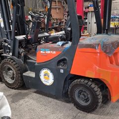 Doosan diesel forklift
