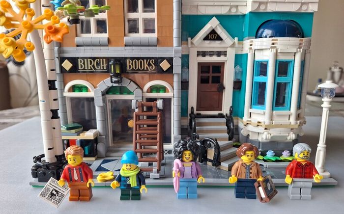 Lego Creator Expert Bookshop Set #10270