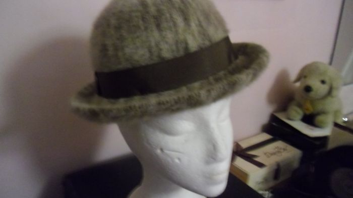 Vintage Clothing and accessories