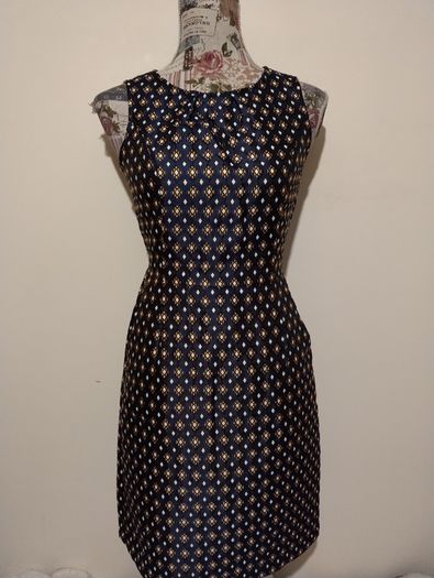 Beautiful Anonyme Occasion Dress with pockets, New With Tags