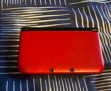 Nintendo 3DXL red discounted