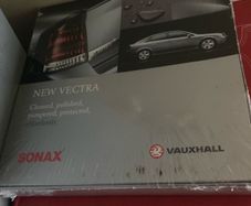 Vectra car polish set sealed postage available