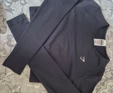 Black Gymshark Long Sleeve Top