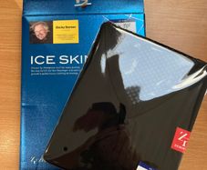 IceSkin V-Neck Short Sleeve Baselayer