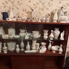 Huge collection of - Aynsley cottage collection