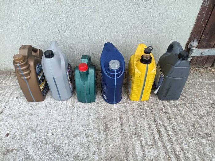 Engine oil