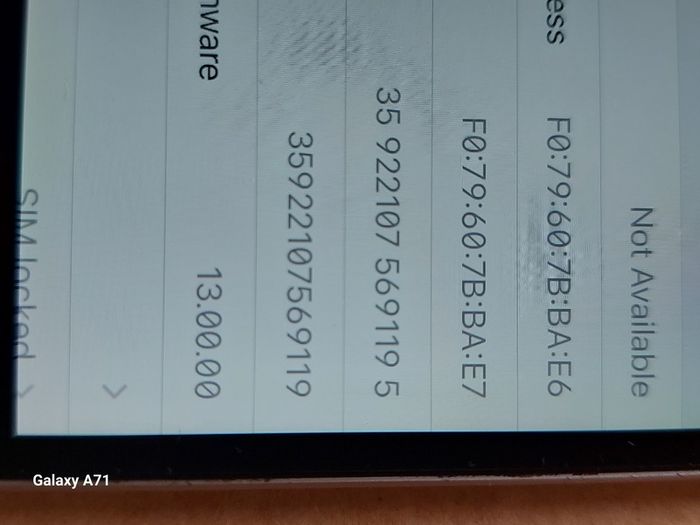 Apple Iphone SE, Space Grey, 32GB, with Battery Pack Case for Great protection, excellent condition
