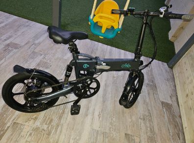 Fiido D2S - Serviced - New Charger