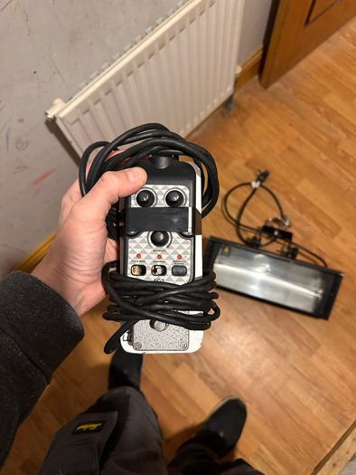 strobe 2500w with foot pedal