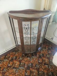 mahogany glass cabinet