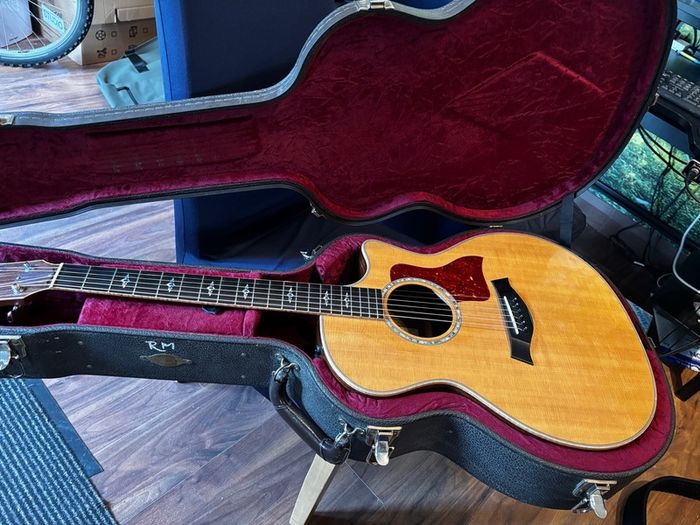 Taylor 814CE Grand Auditorium with Origional Taylor hard case