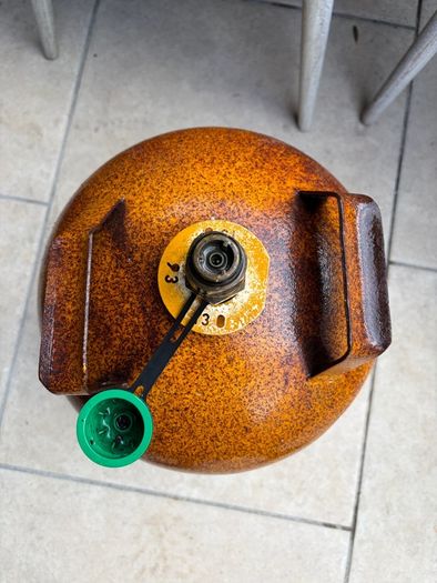 gas cilinder full