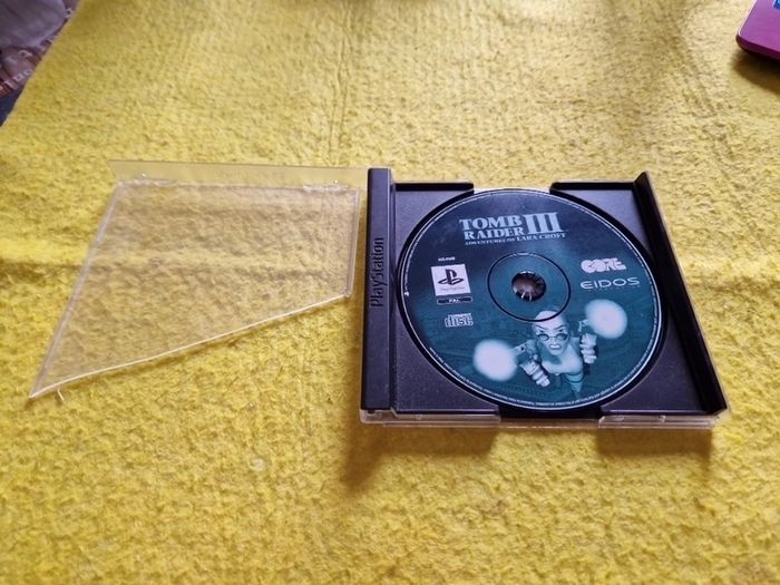 Tomb raider III 3 PlayStation1 ps1 PlayStation2 ps2 games Original