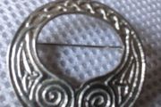 brooch