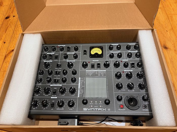 Erica Synths SYNTRX II Synthesizer - Boxed as new