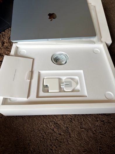 MacBook Air M4 512Gb sky blue
