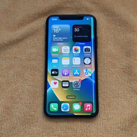 iPhone X - Read Description