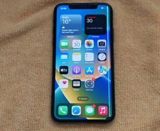 iPhone X - Read Description
