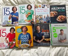 8 Cookbooks | Joe Wicks | Jamie Oliver | The Happy Pear | The Essential Air Fryer