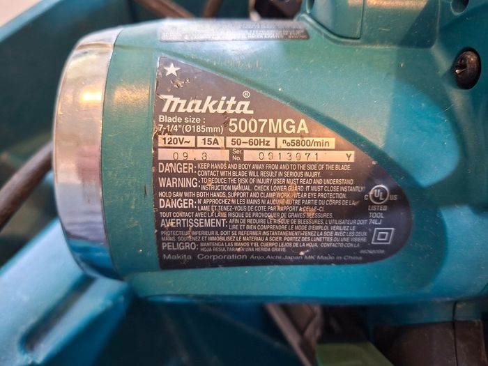 Makita 5007MGA Magnesium 185mm Circular Saw 110v
