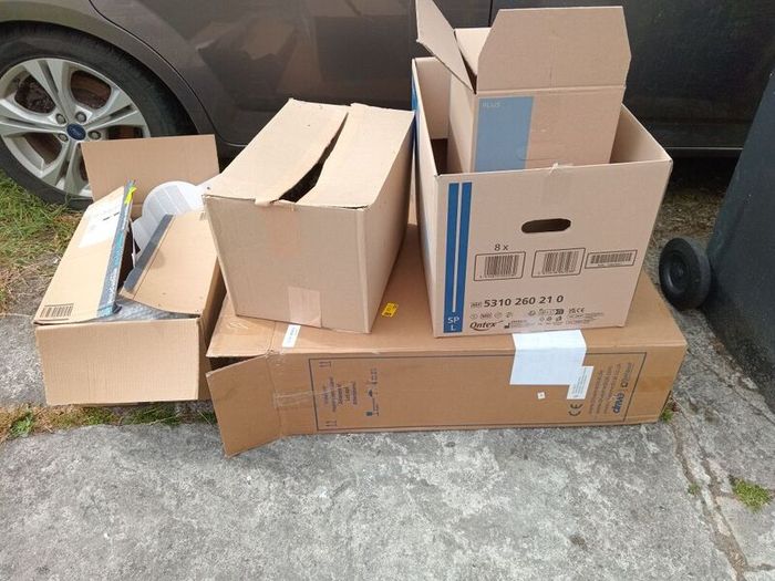 Free carboard boxes
