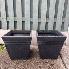 plastic plant pot