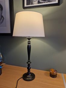 Table lamp