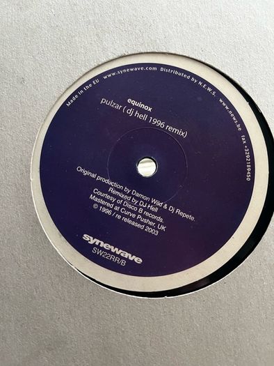 10e each Techno 12" vinyl