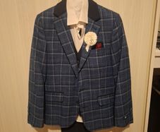 1880 club Communion Siut size 134-140