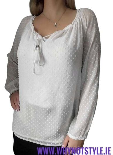 Boho style blouse/top