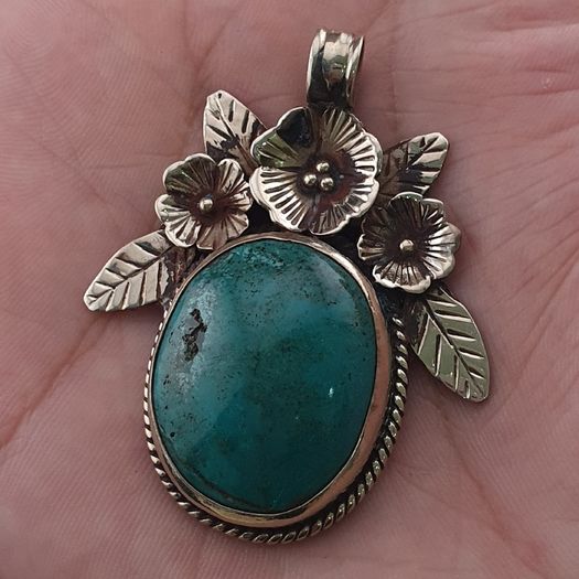 Vintage Floral Desgin Brass & Turqouise Pendant