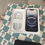iPhone 16e 128g unlocked Image 9