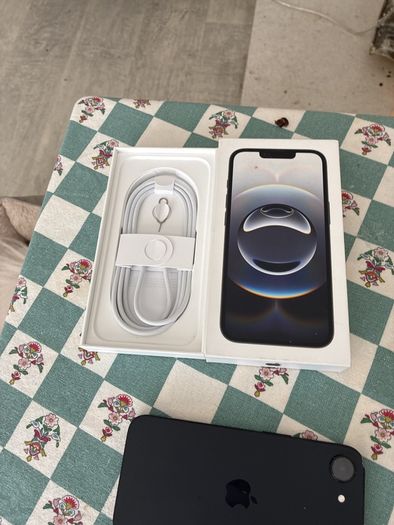 iPhone 16e 128g unlocked