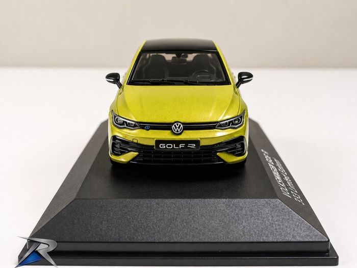 VW Golf R 333 Limited Edition 1/43