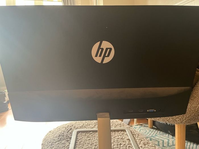 Hp 27 inch monitor with HDMI cable