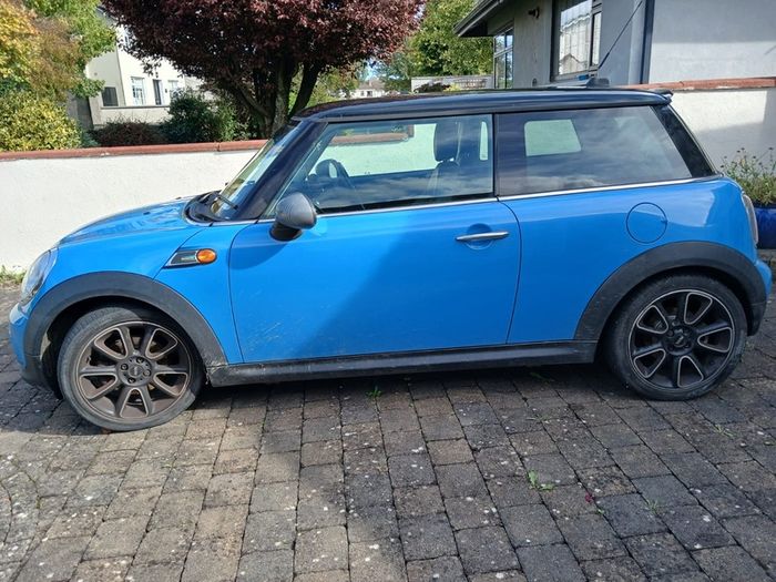 2013 MINI Cooper