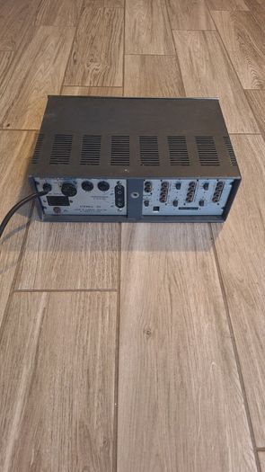 Leak Stereo 30 Amplifier
