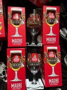 Madri beer Pint Glasses brand new in box