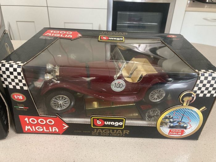 Mille Miglia Burago Model Car Scale 1/18