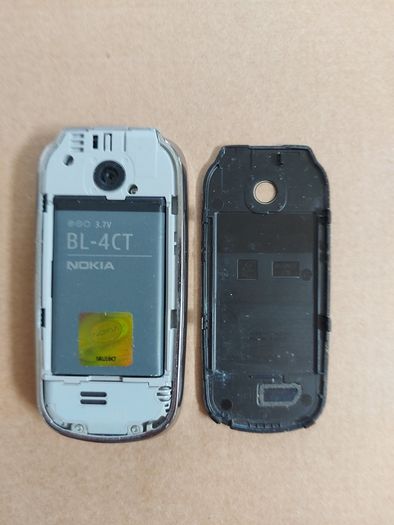 NOKIA Slider mobile phone, Model 7230, Rare Retro mobile phone, Meteor network, in excellent condition