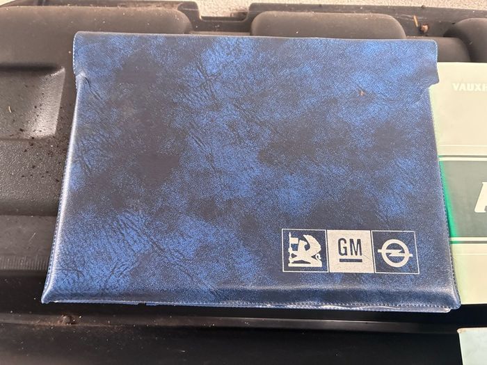 Vintage Opel Astra owners manual