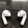 Apple AirPods 4 Image 8