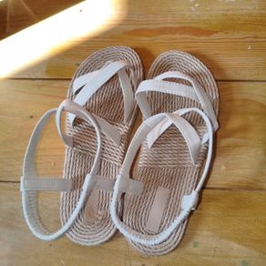 women sandal